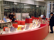 y[WFgobNɁuv̖{̓W̎ʐ^