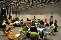 シネマてつがくカフェの様子