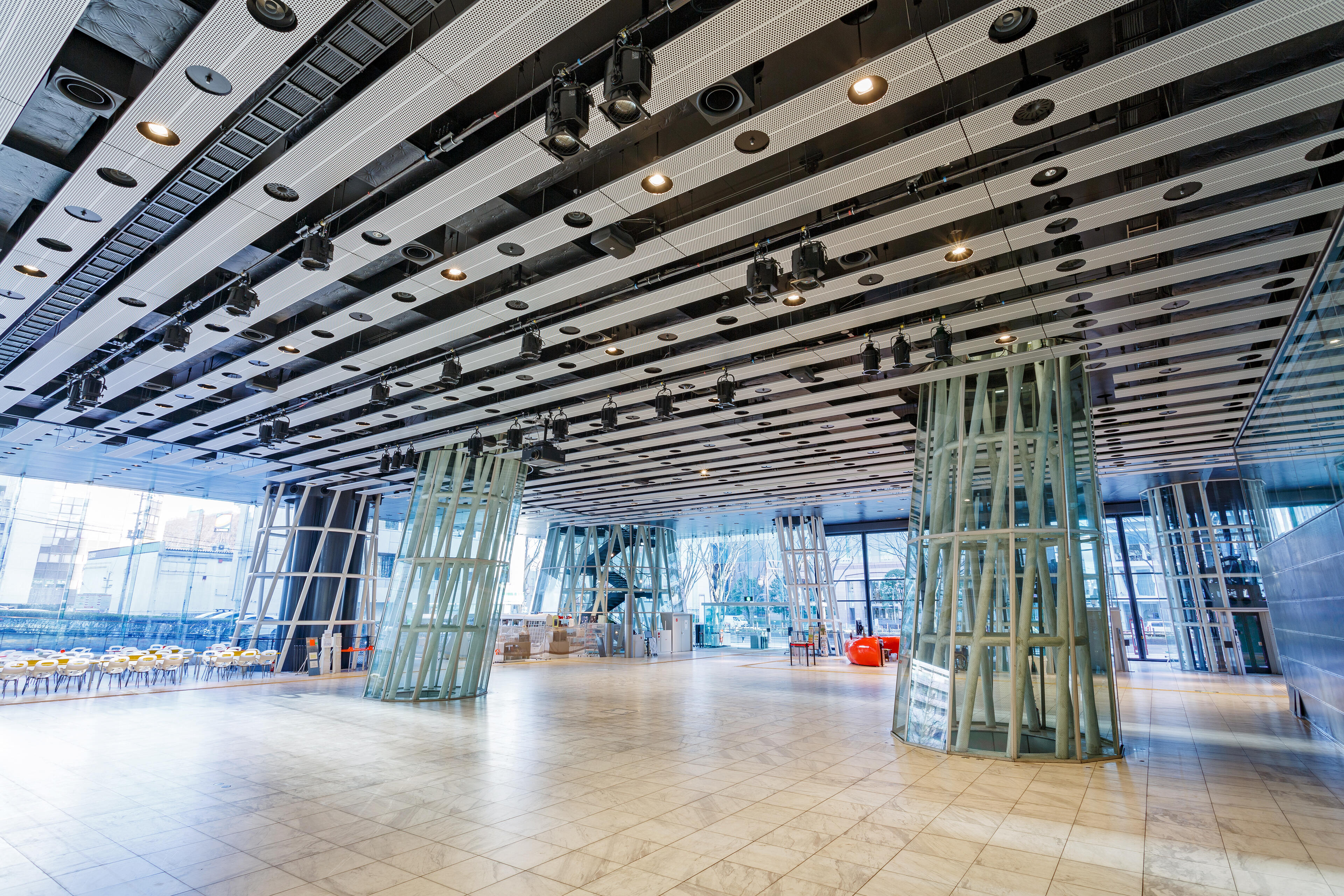 写真 オープンスクエア